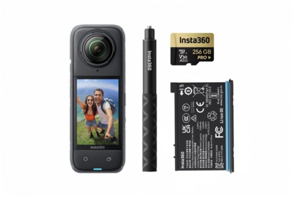 Akční kamera Insta360 X4 Cestovatelský balíček INST741